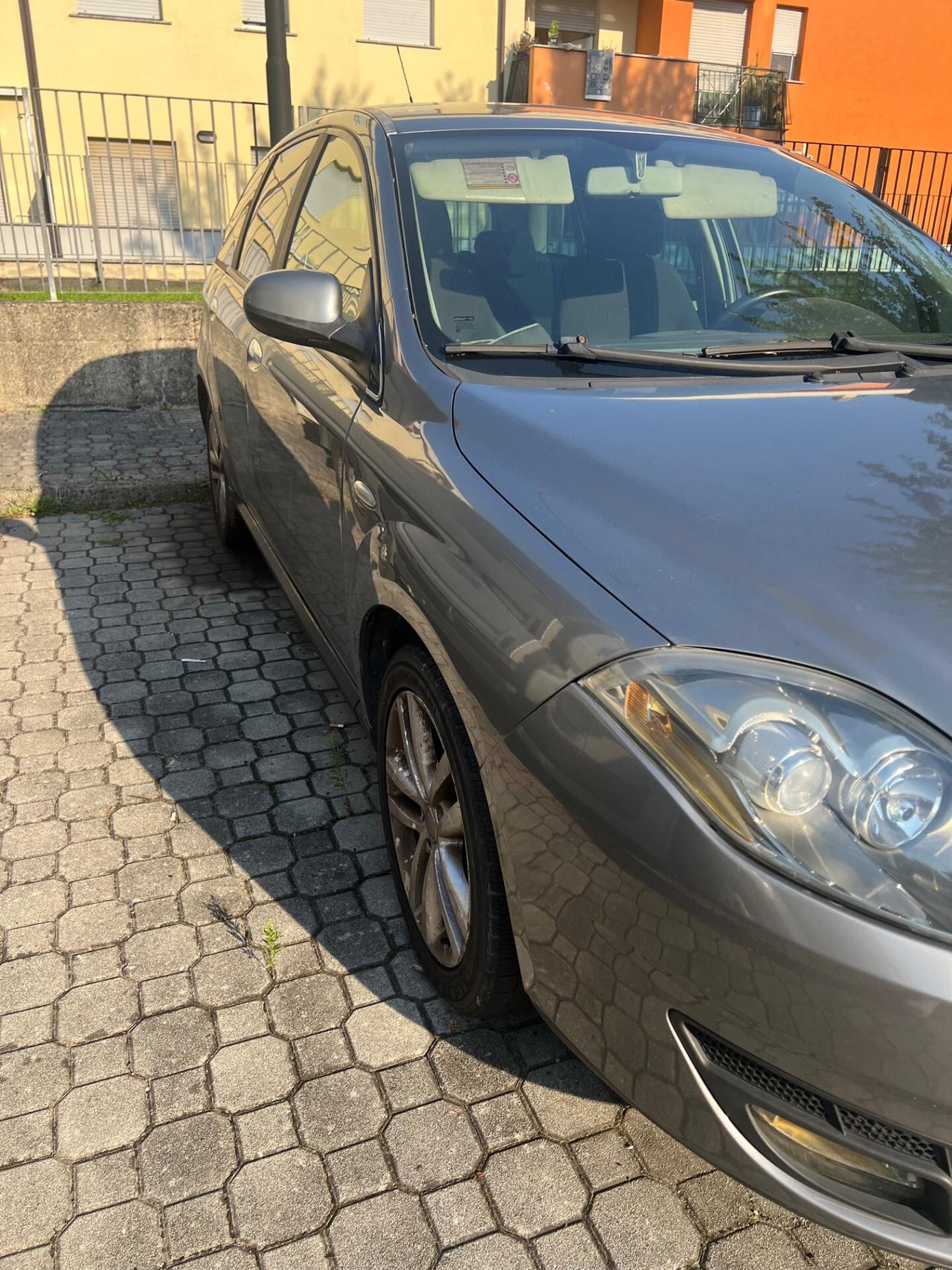 Fiat Croma 1.9 Multijet Active