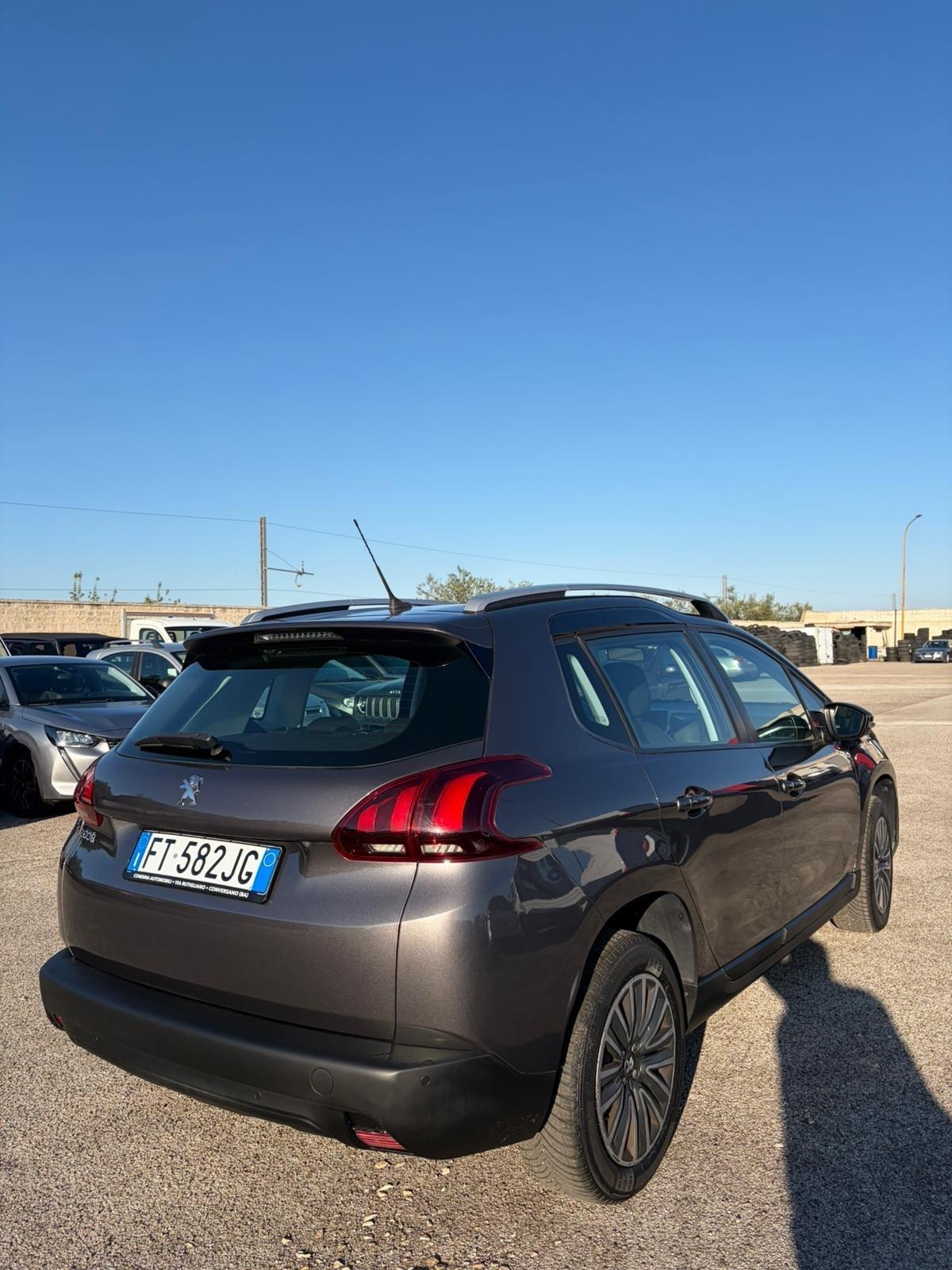 Peugeot 2008 PureTech 82 Allure