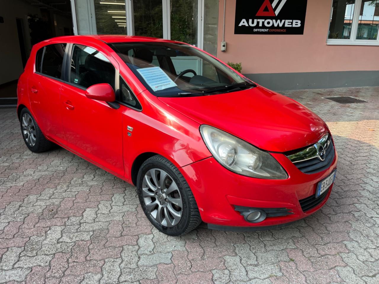 Opel Corsa 1.2 80CV 5 porte GPL-TECH Edition