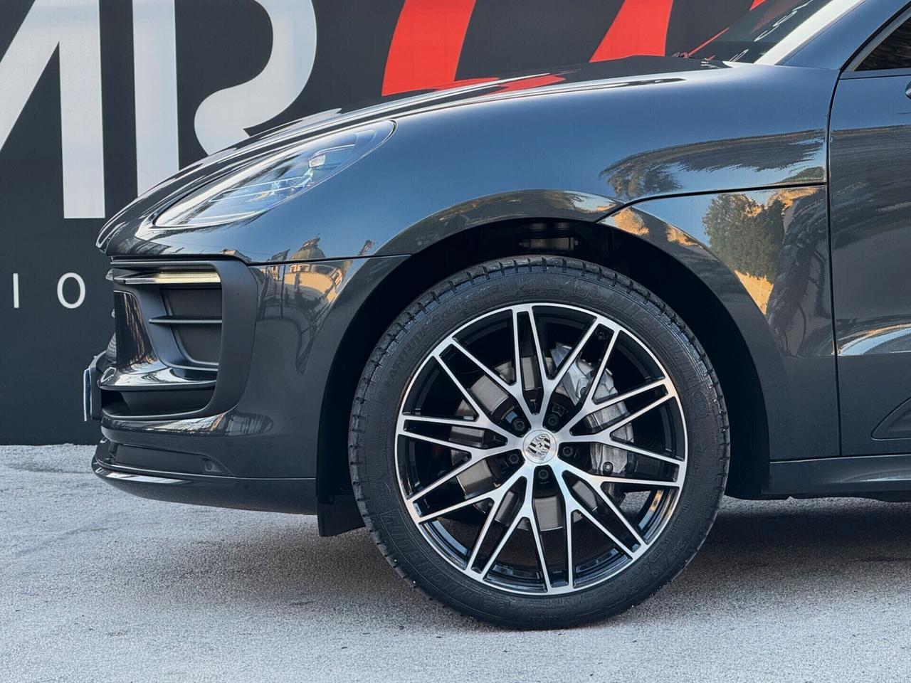 Porsche Macan 2.0 Turbo 265CV PDK TETTO PDLS PLUS