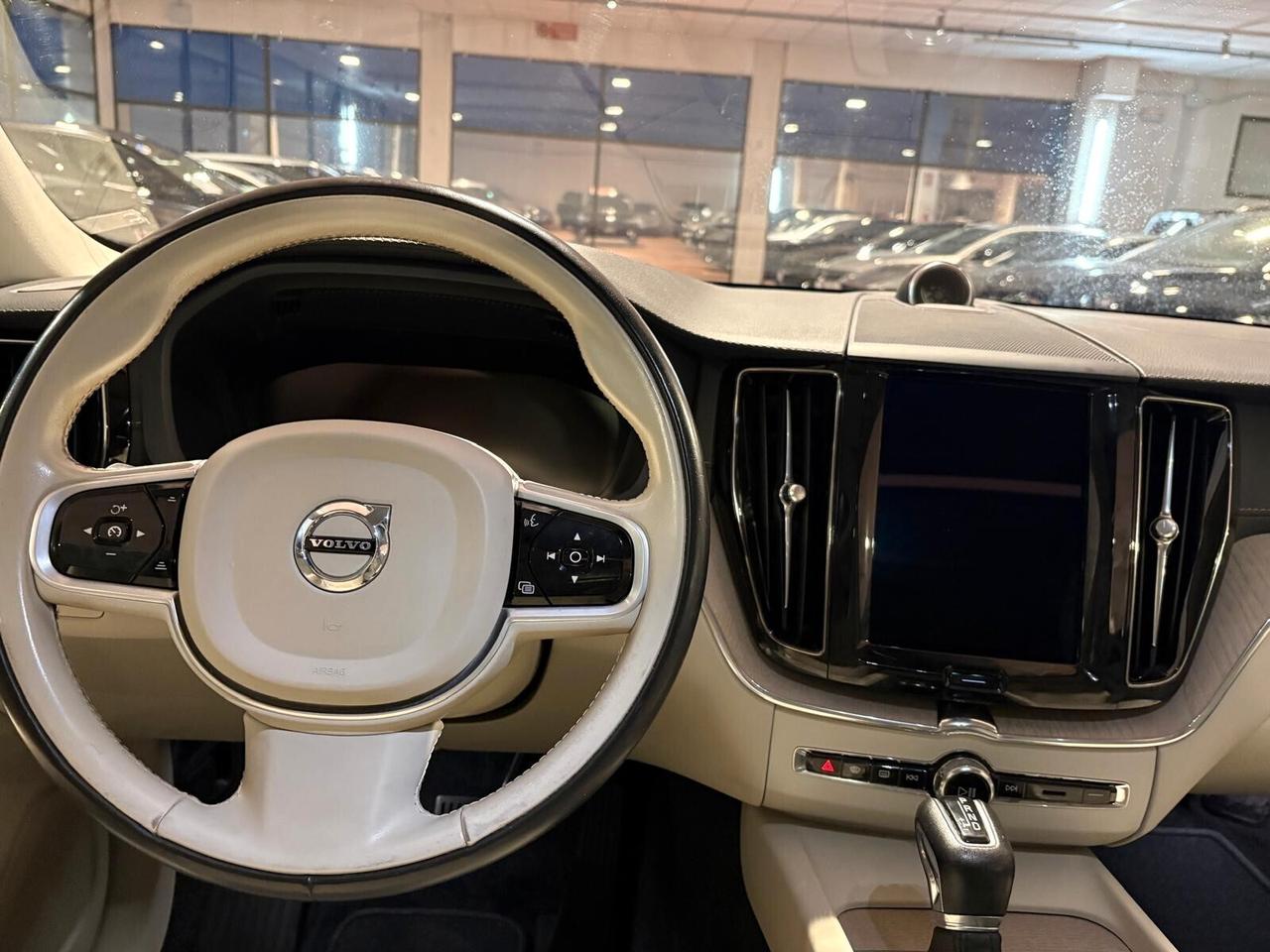 Volvo XC 60 INSCRIPTION D4 Geartronic TETTO PELLE