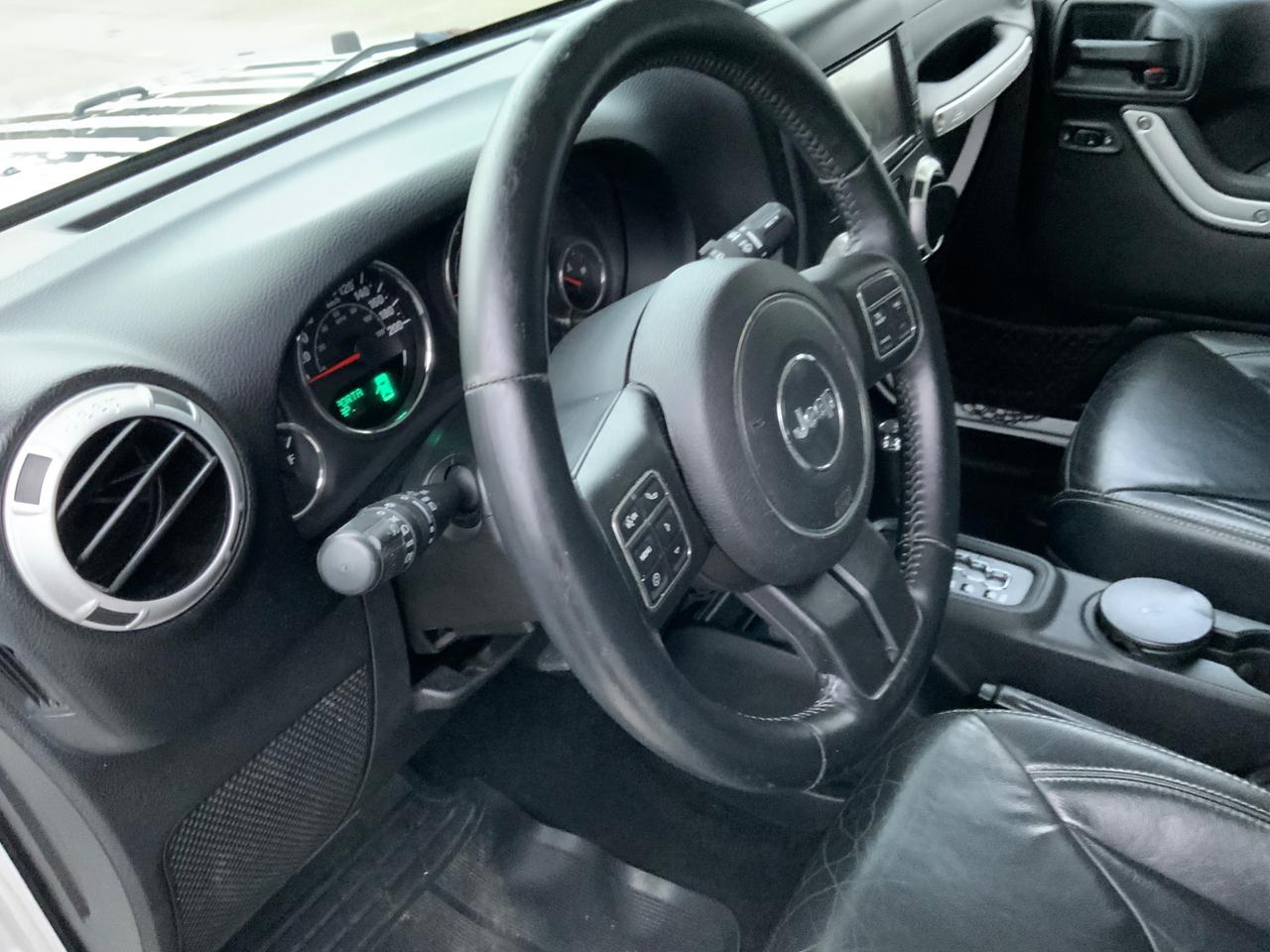 Jeep Wrangler Unlimited 2.8 CRD DPF Sahara Auto