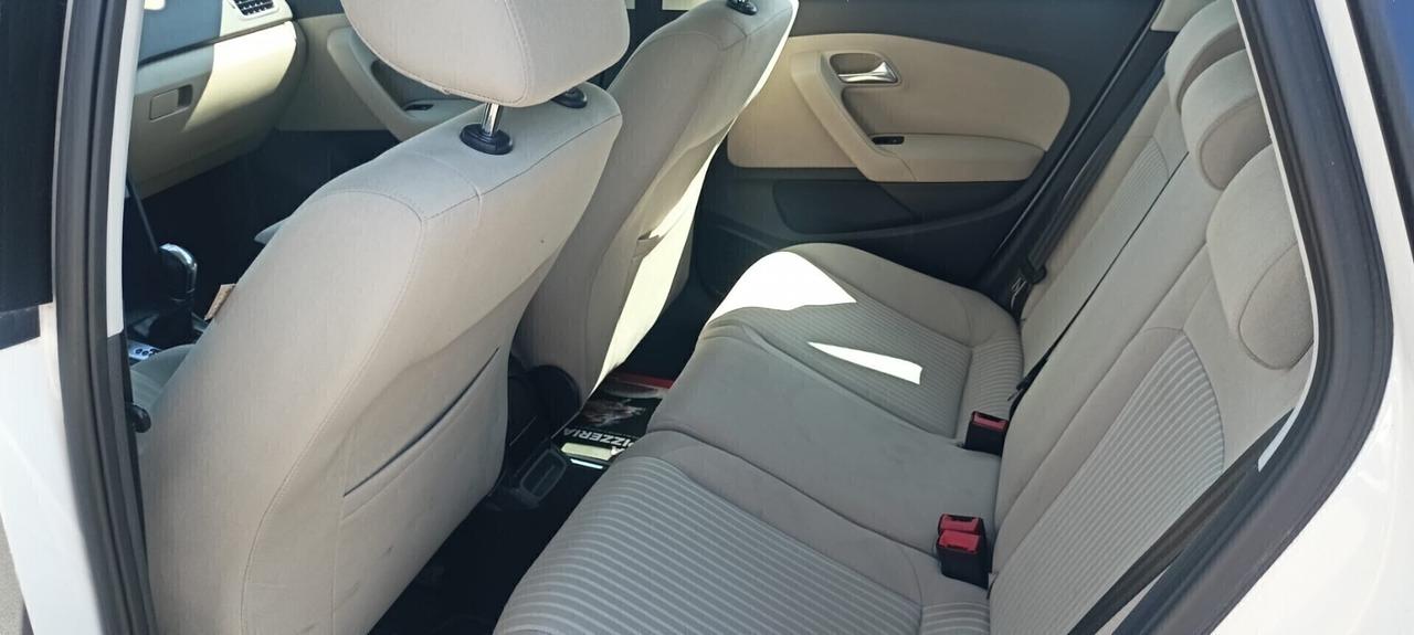 Volkswagen Polo 1.6 TDI 90CV DPF DSG 5 porte Highl