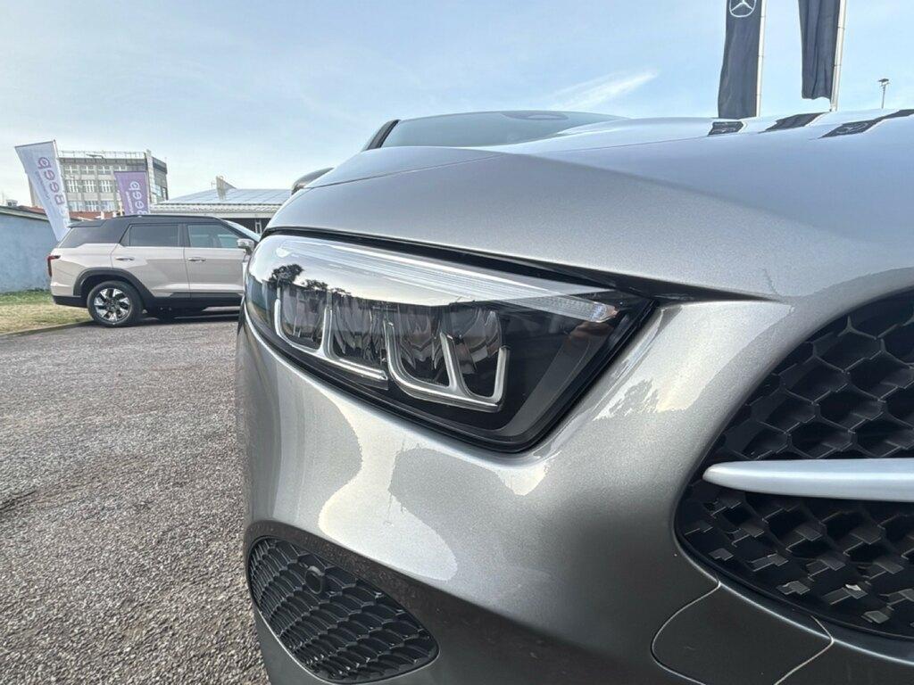 Mercedes Classe A 180 180 D Advanced 8G-DCT