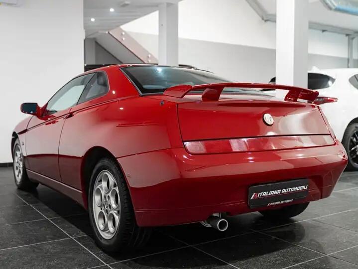 Alfa Romeo GTV 2.0i 16V Twin Spark cat L- MY 99