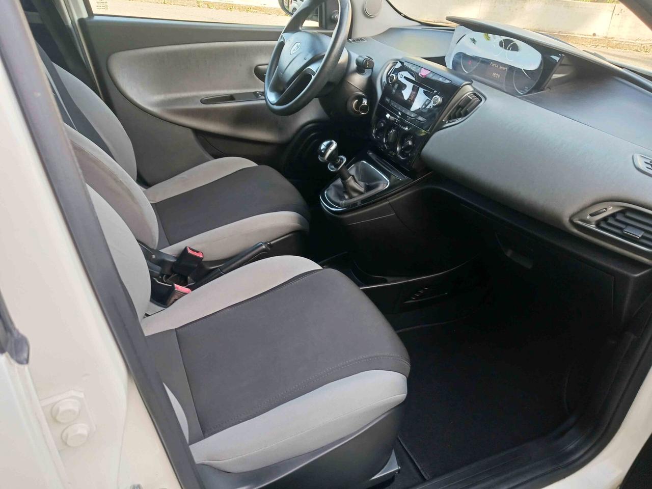 Lancia Ypsilon 5 porte UNIPROPRIETARIA