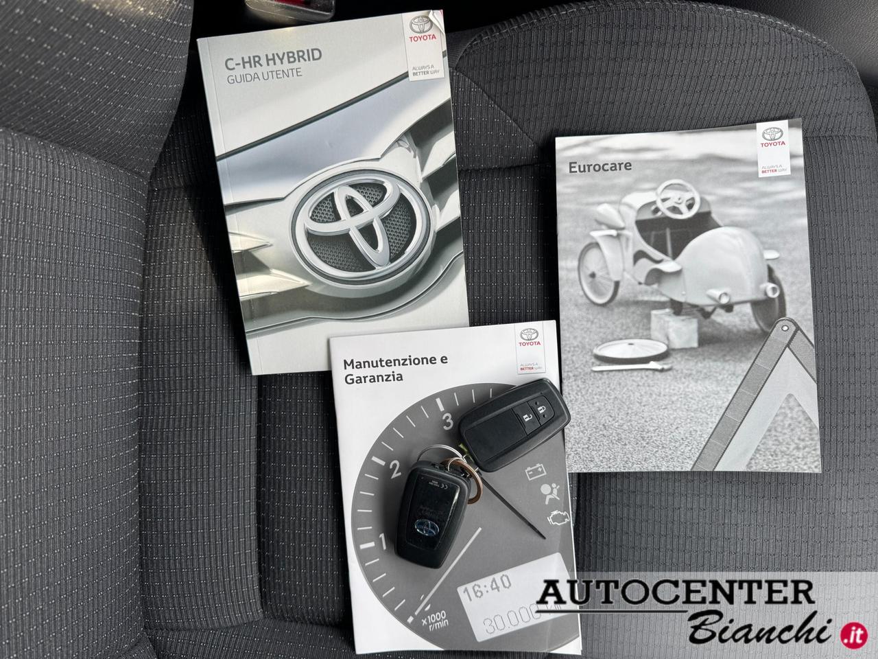 Toyota C-HR 5 Porte C-HR 1.8h Style 2wd e-cvt my19