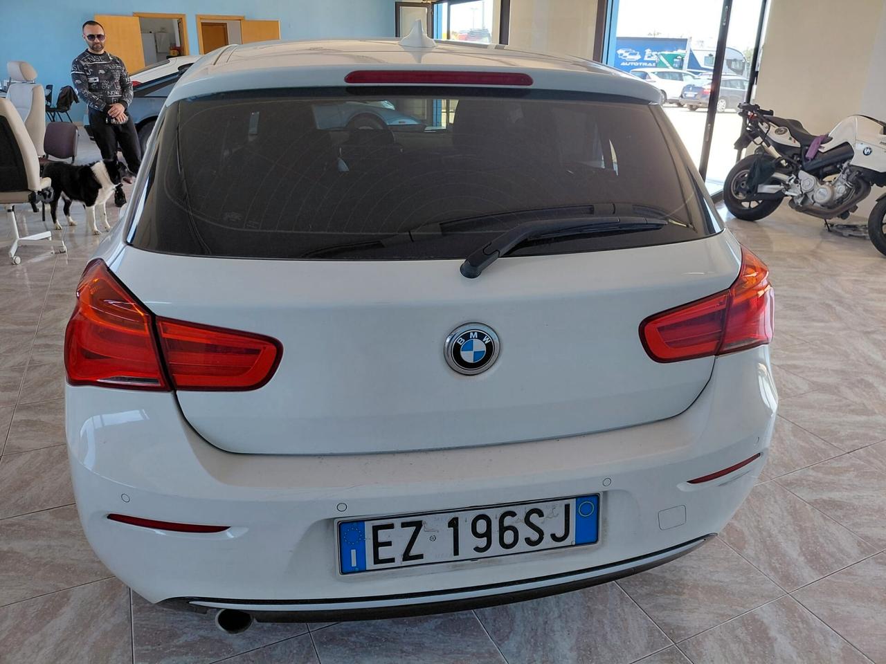 Bmw 118 118d 5p. Urban
