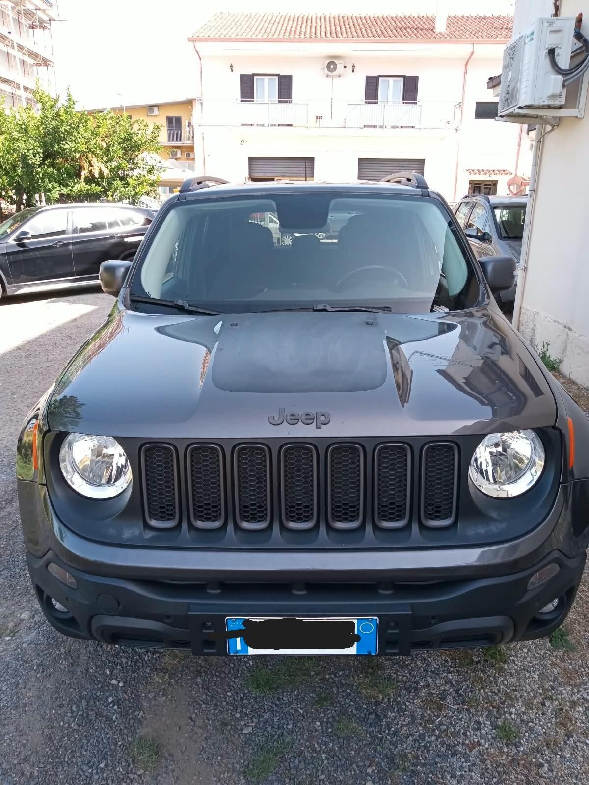 Jeep Renegade 2.0 Mjt 170CV 4WD Active Drive Low Trailhawk