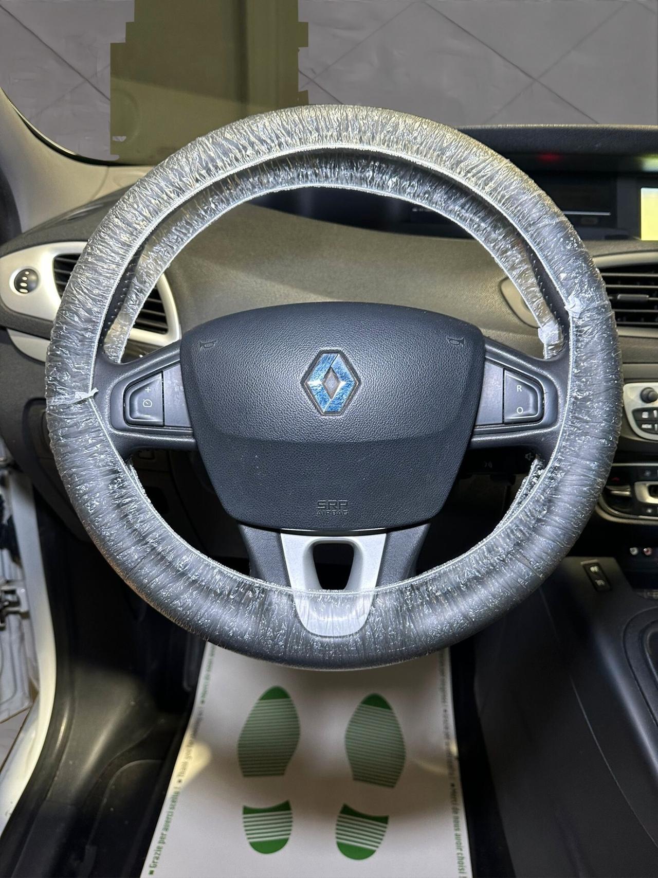 Renault Scenic Scénic 1.5 dCi 110CV Luxe 7POSTI