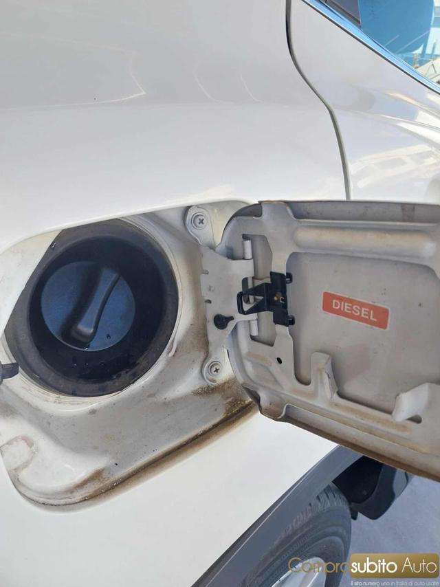 NISSAN Qashqai 1.5 dCi Tekna ( Garanzia 12 Mesi)