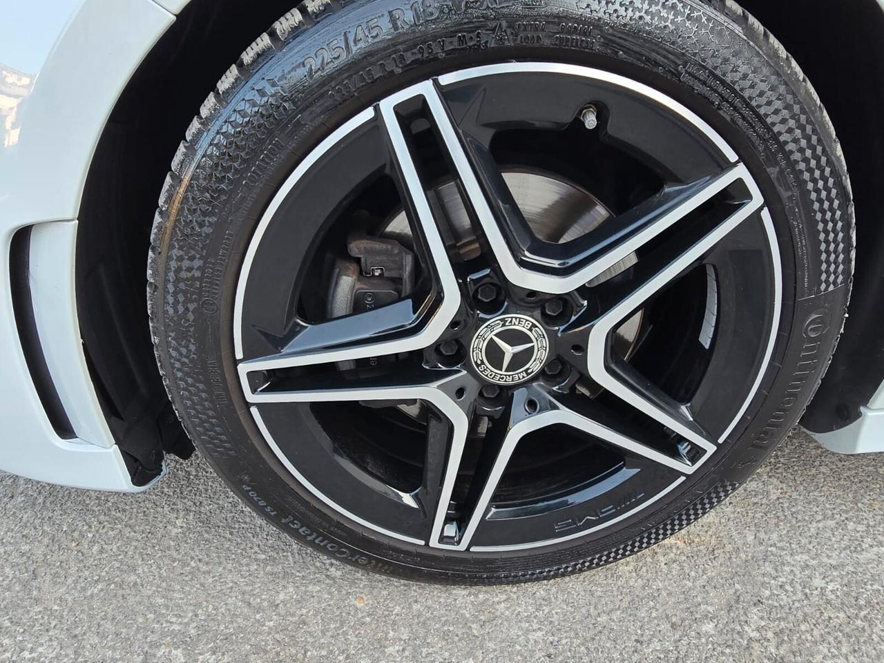 Mercedes-benz Classe A 200d Premium AMG 150cv -2021