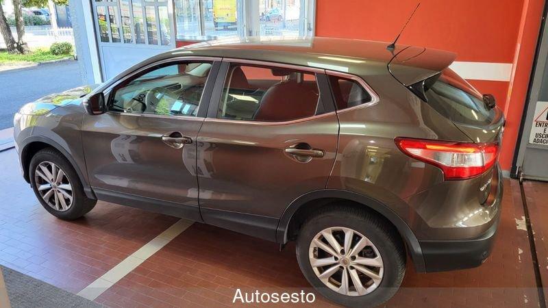 Nissan Qashqai Qashqai 1.2 Acenta