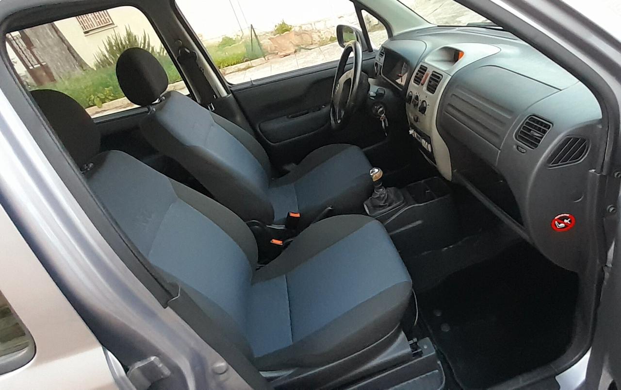 Opel Agila 1.3 CDTI Edition