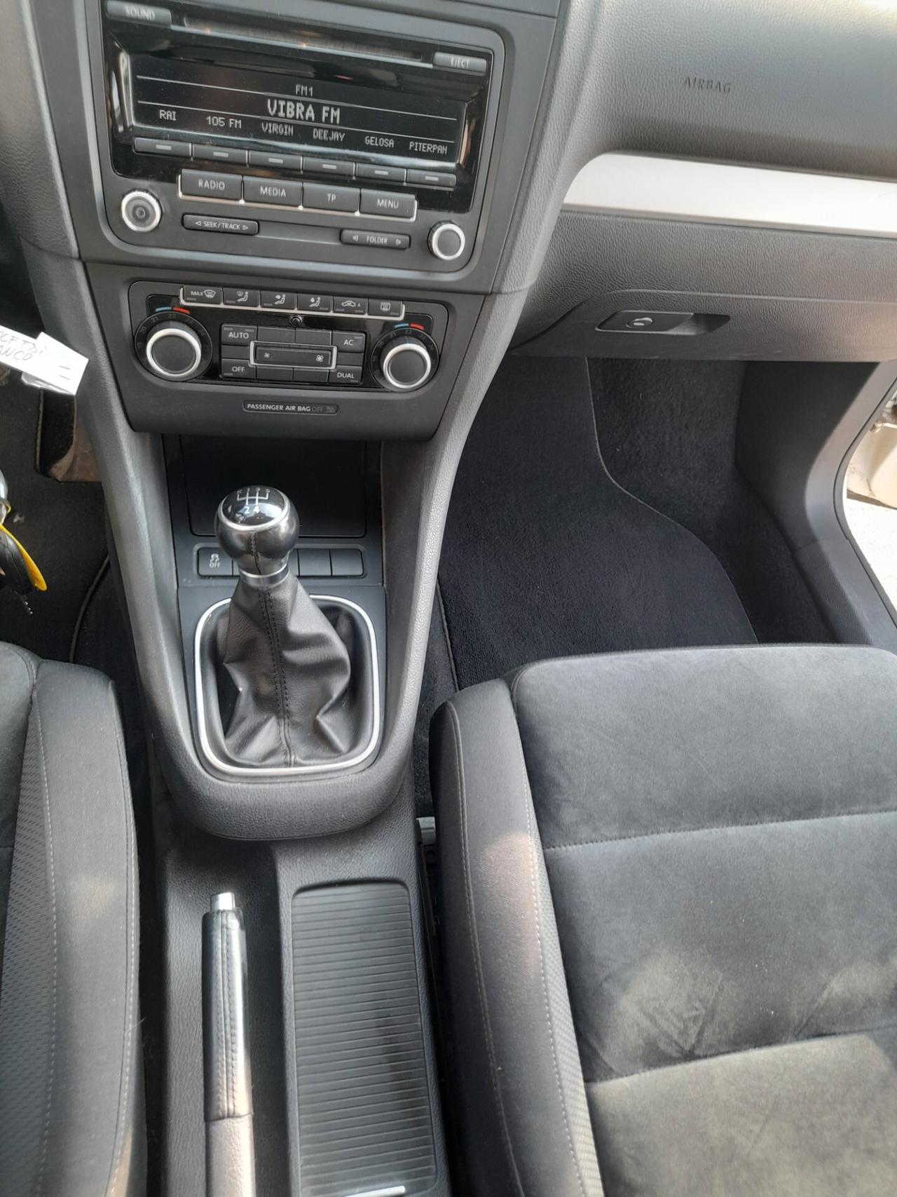 Volkswagen Golf 1.6 TDI DPF 5p. Highline