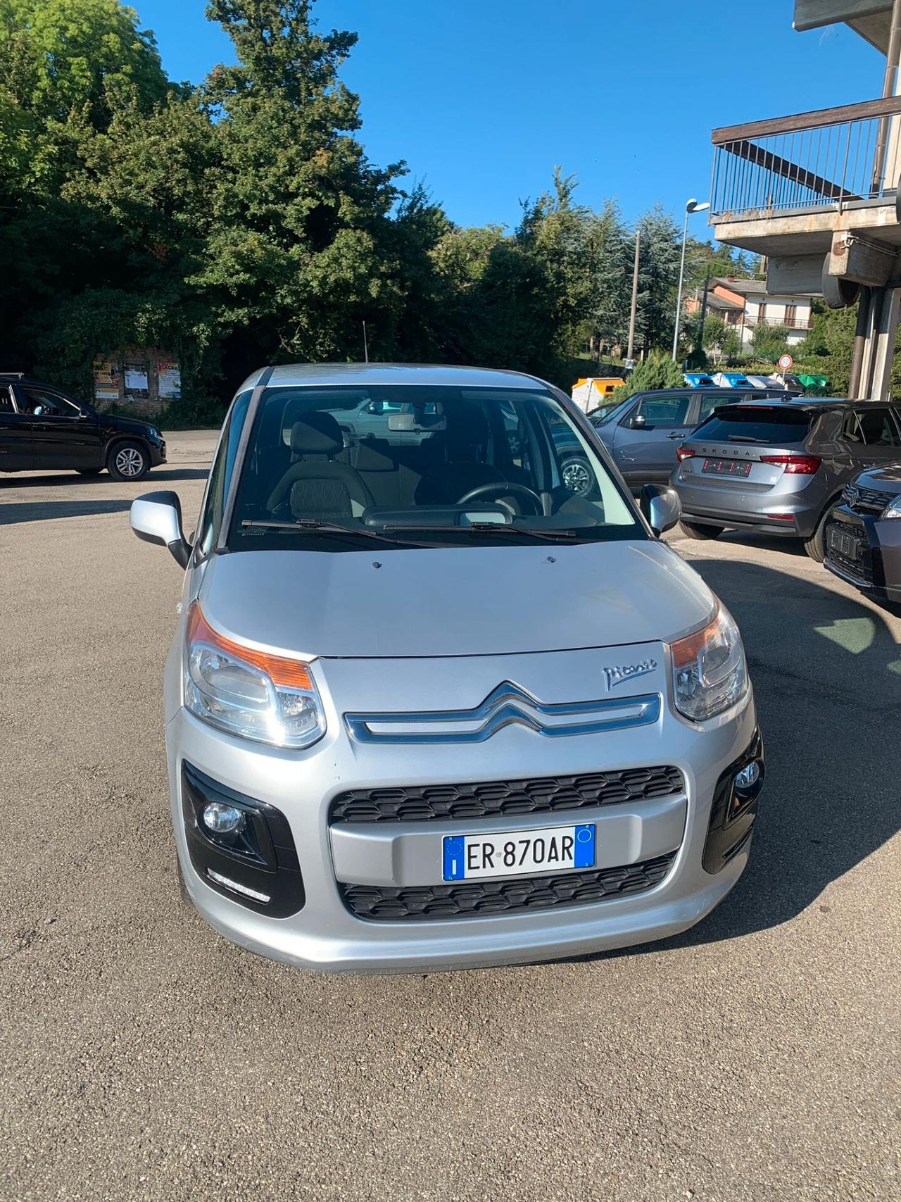 Citroen C3 Picasso NEO PATENTATI-TDI 1600 CC-UNICO PROPRIETARIO-2013-INTERNI SPAZIOSI-COMPATTA FUORI