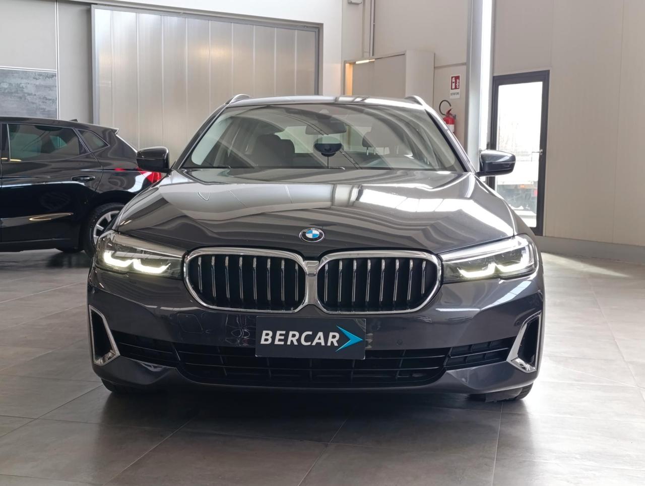 BMW 520 d Touring mhev 48V Luxury auto