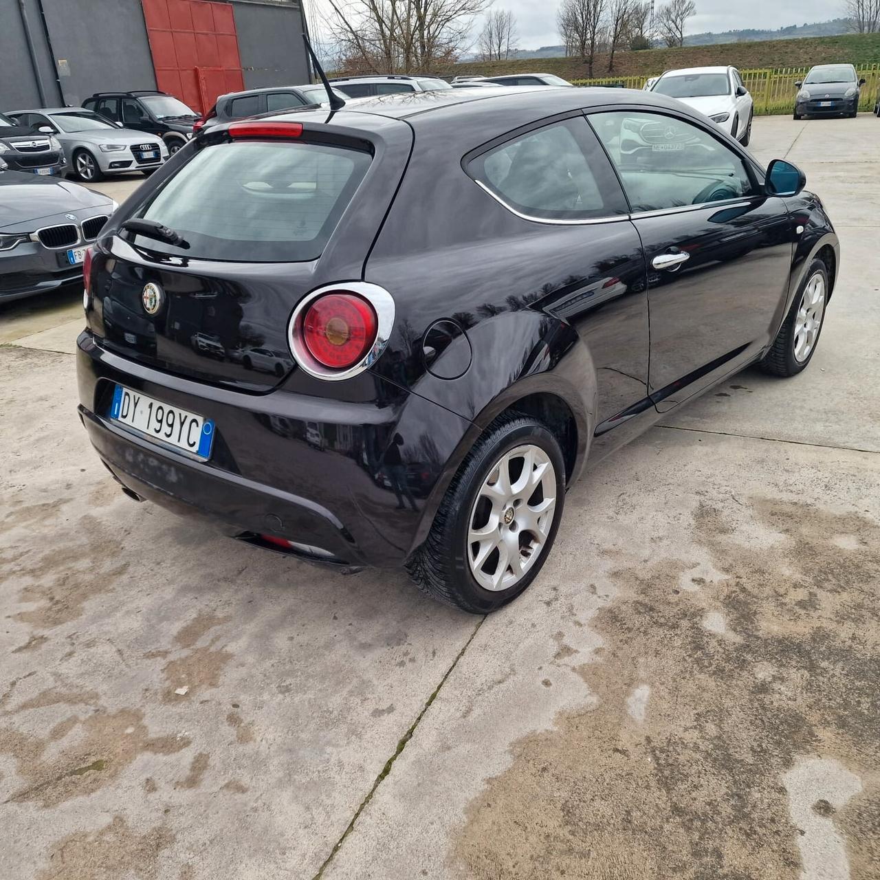 Alfa Romeo MiTo 1.4 T 155 CV Distinctive Premium Pack