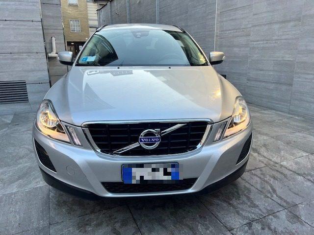 VOLVO XC60 D4 Geartronic Momentum