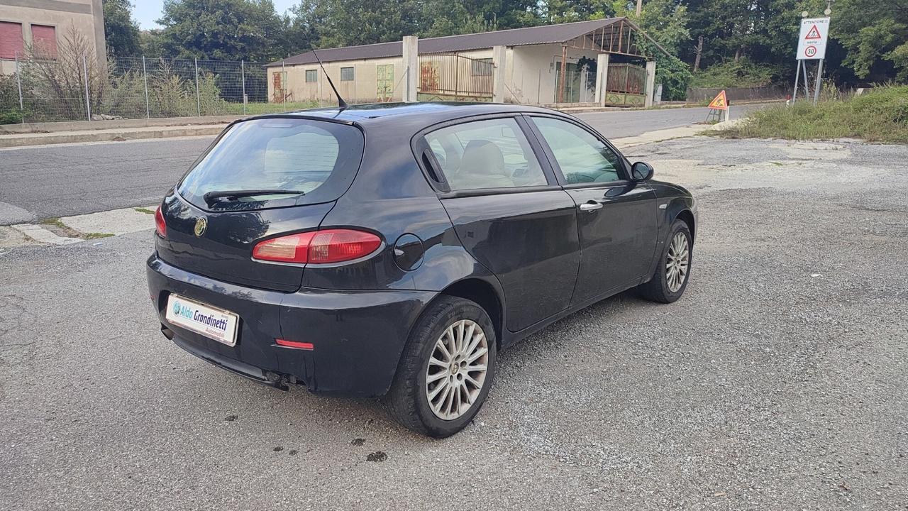 ALFA ROMEO 147