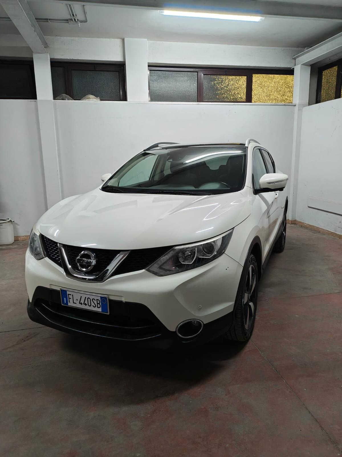 Nissan Qashqai 1.5 dCi N-Connecta