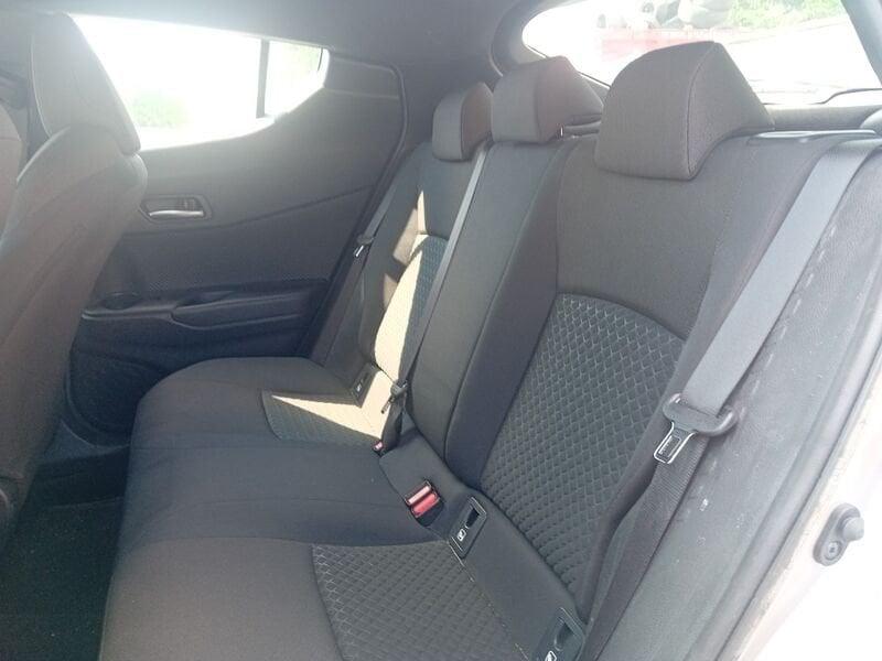 Toyota C-HR Hybrid 1.8H (122CV) E-CVT Dynamic