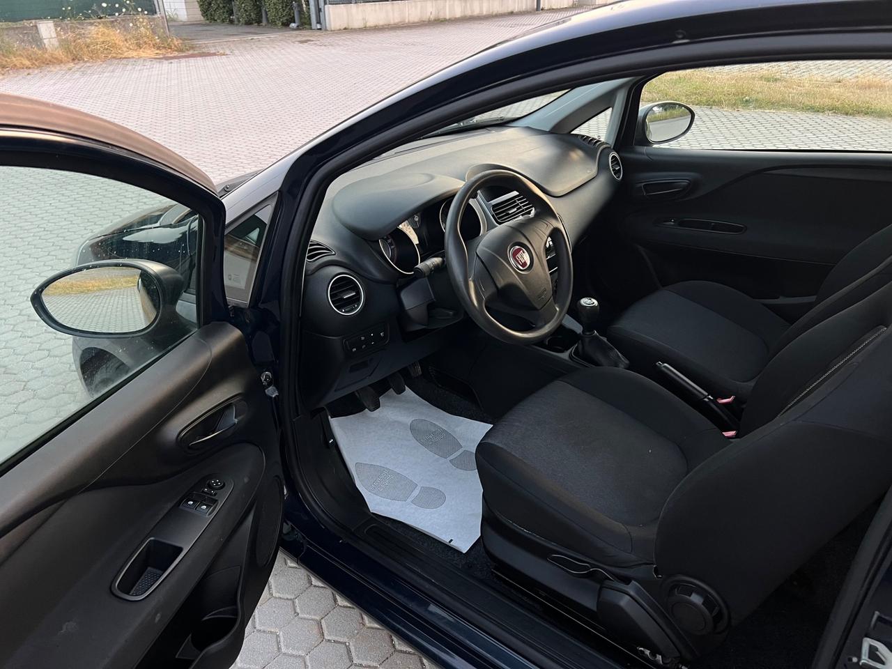 Fiat Punto 1.3 MJT II 75 CV 3 porte Lounge
