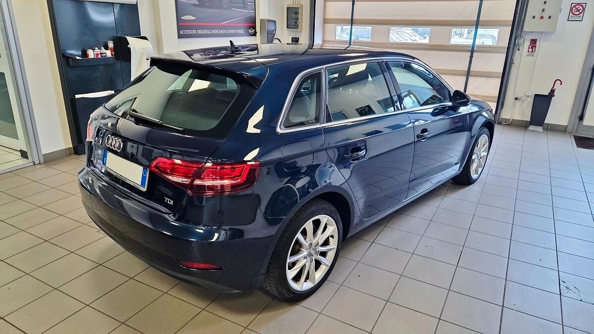 Audi A3 SPB 2.0 TDI S-Tronic Business
