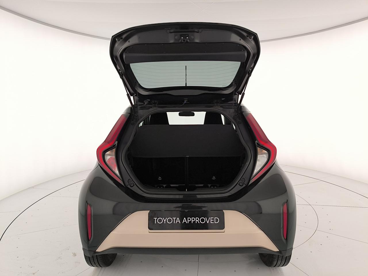 Toyota Aygo x 1.0 trend 72cv