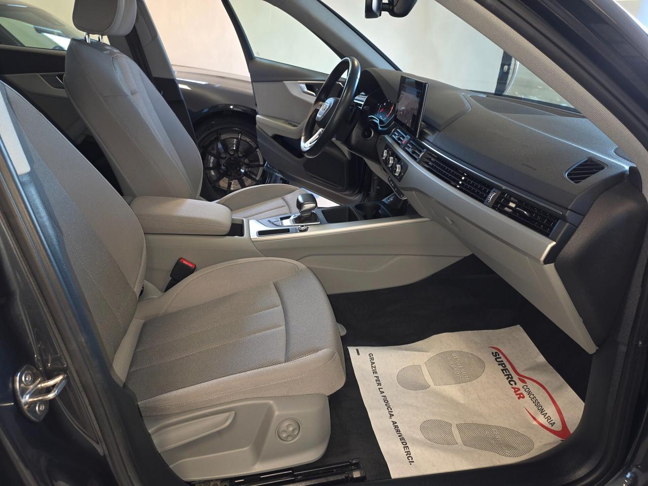 Audi A4 40 TDI S tronic Business
