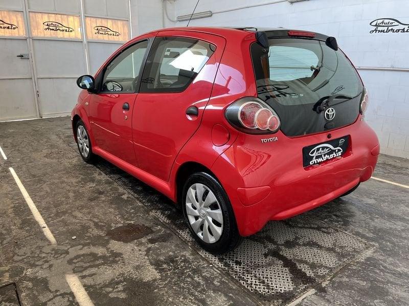 Toyota Aygo Aygo 1.0 12V VVT-i 5 porte Cool Soda Connect