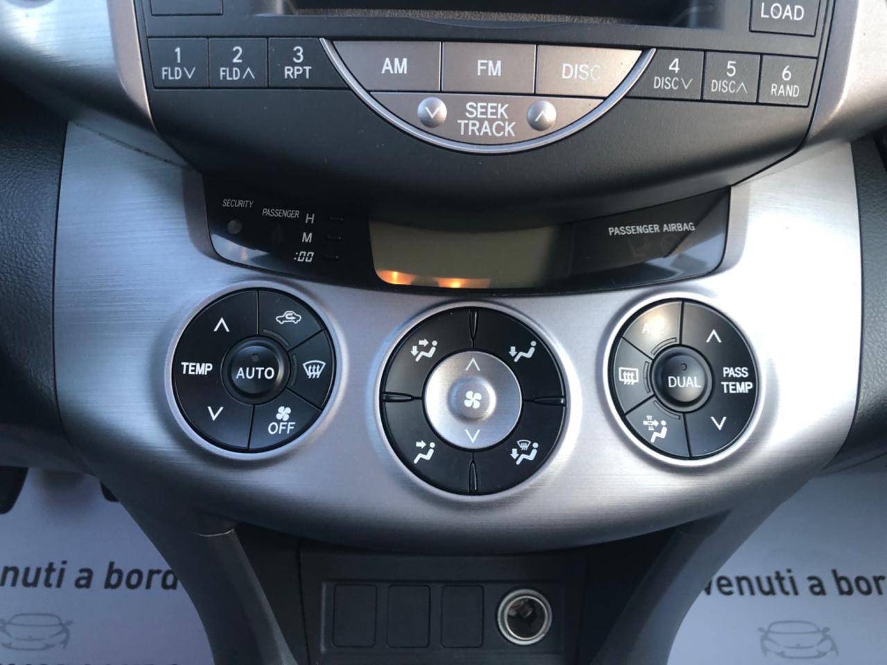 Toyota RAV 4 RAV4 2.2 D-4D 136 CV 4X4 2007