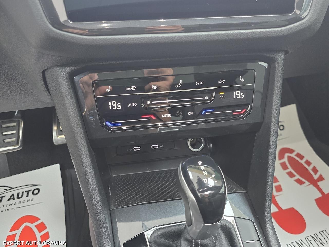 VOLKSWAGEN TIGUAN R-LINE 200CV *TETTO*