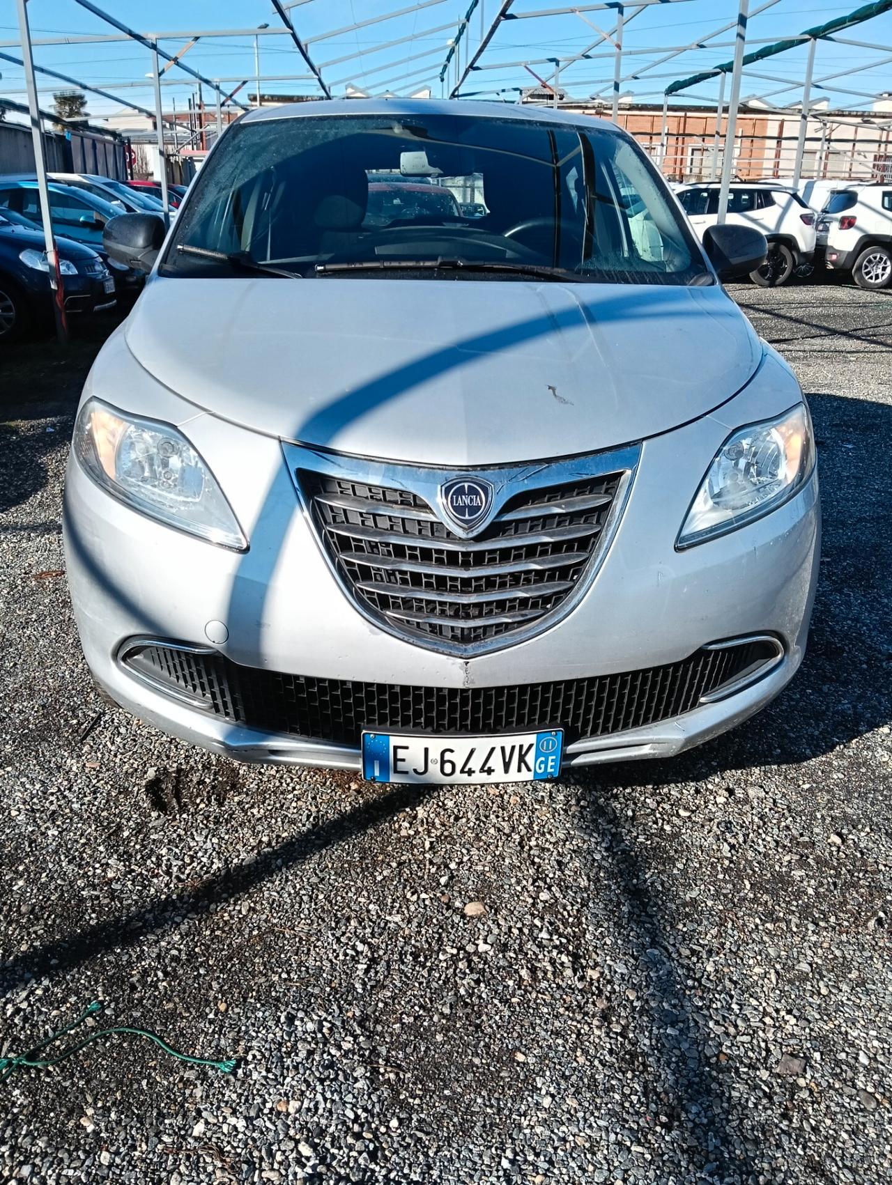 Lancia Ypsilon 1.2 69 CV 5 porte S&S Platinum