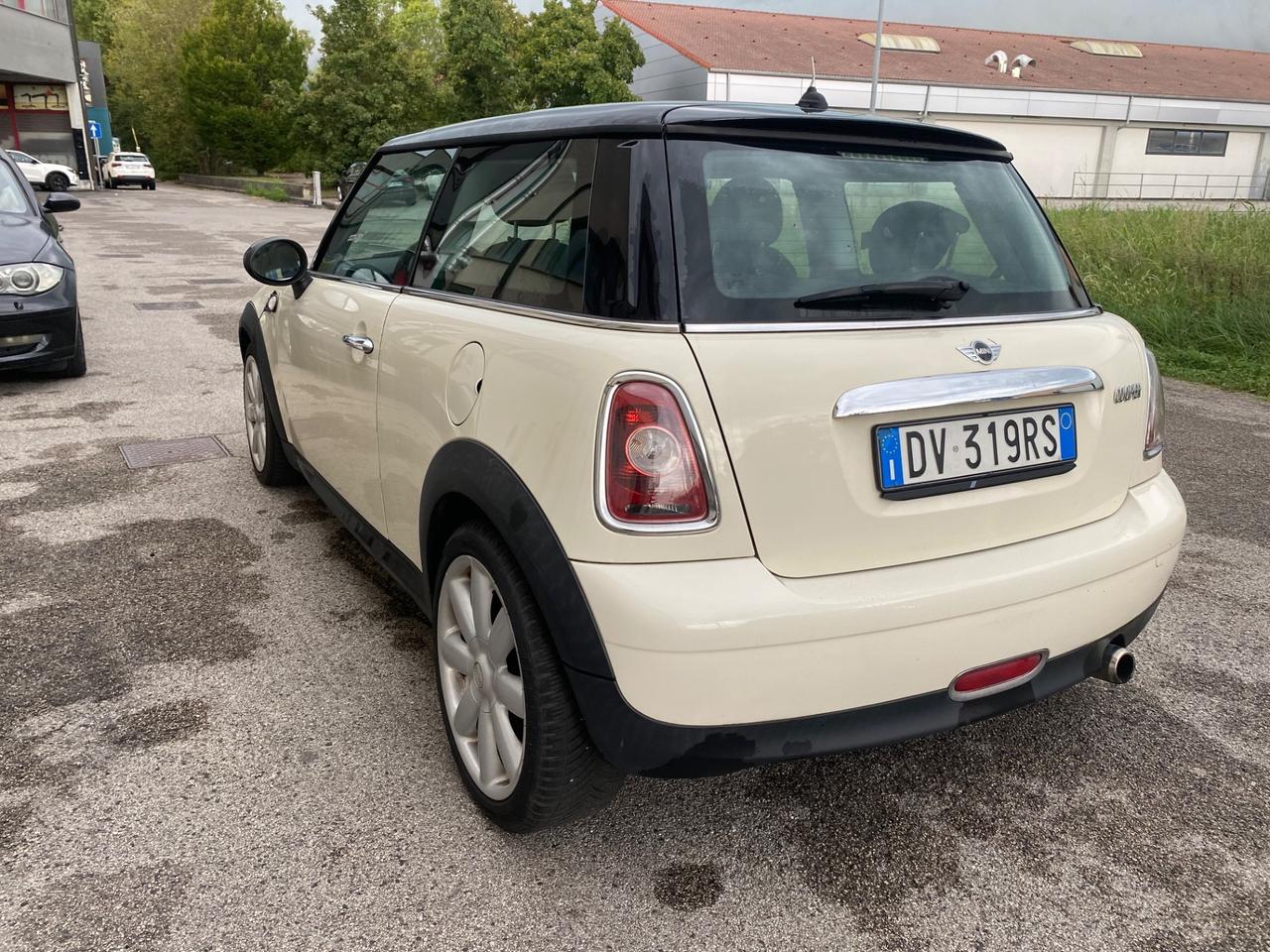 Mini 1.6 16V Cooper