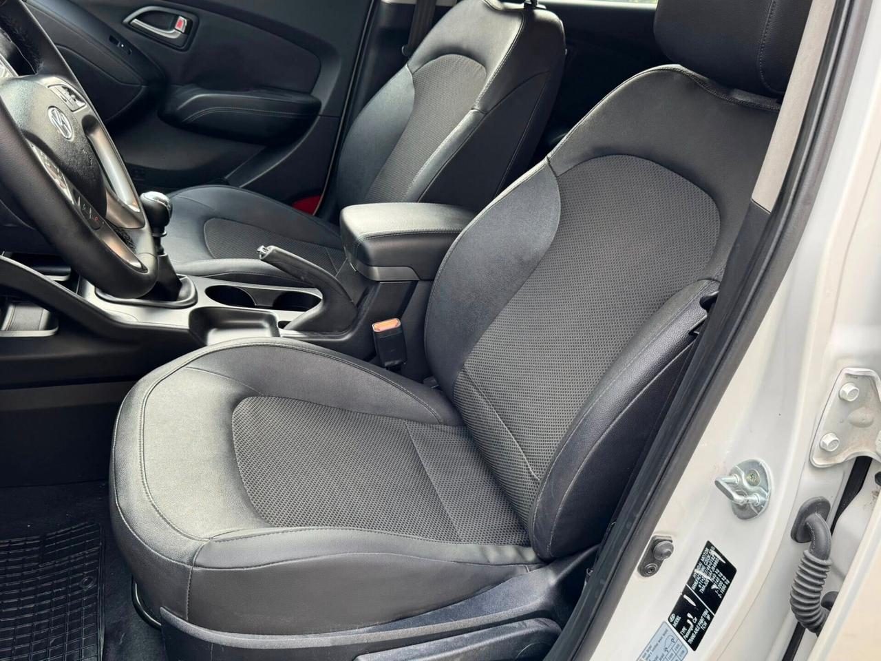 HYUNDAI IX35 1.7 CRDI 115 CV X-POSSIBLE NAVI+RETROCAMERA