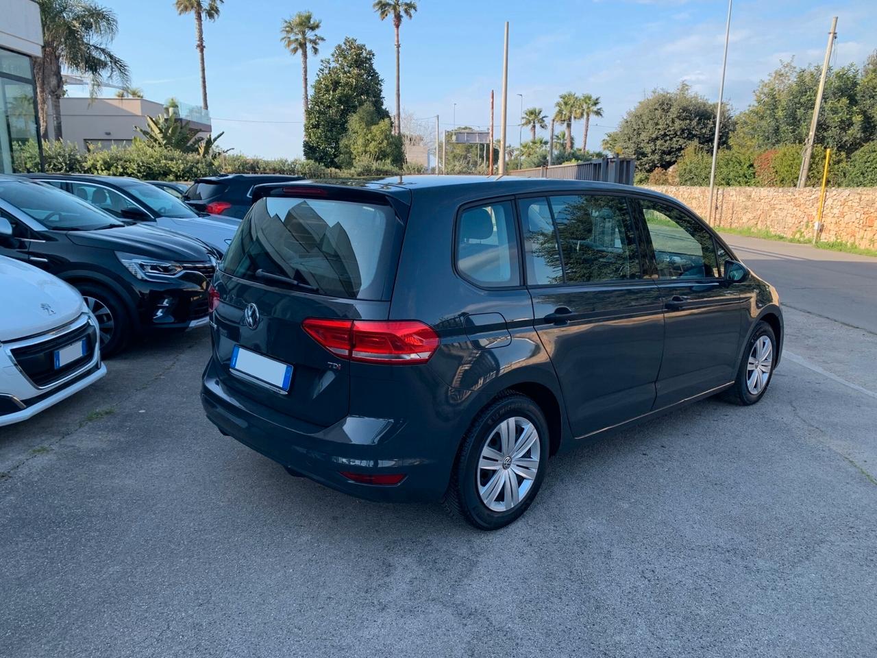 Volkswagen Touran 1.6 tdi Executive 7 Posti