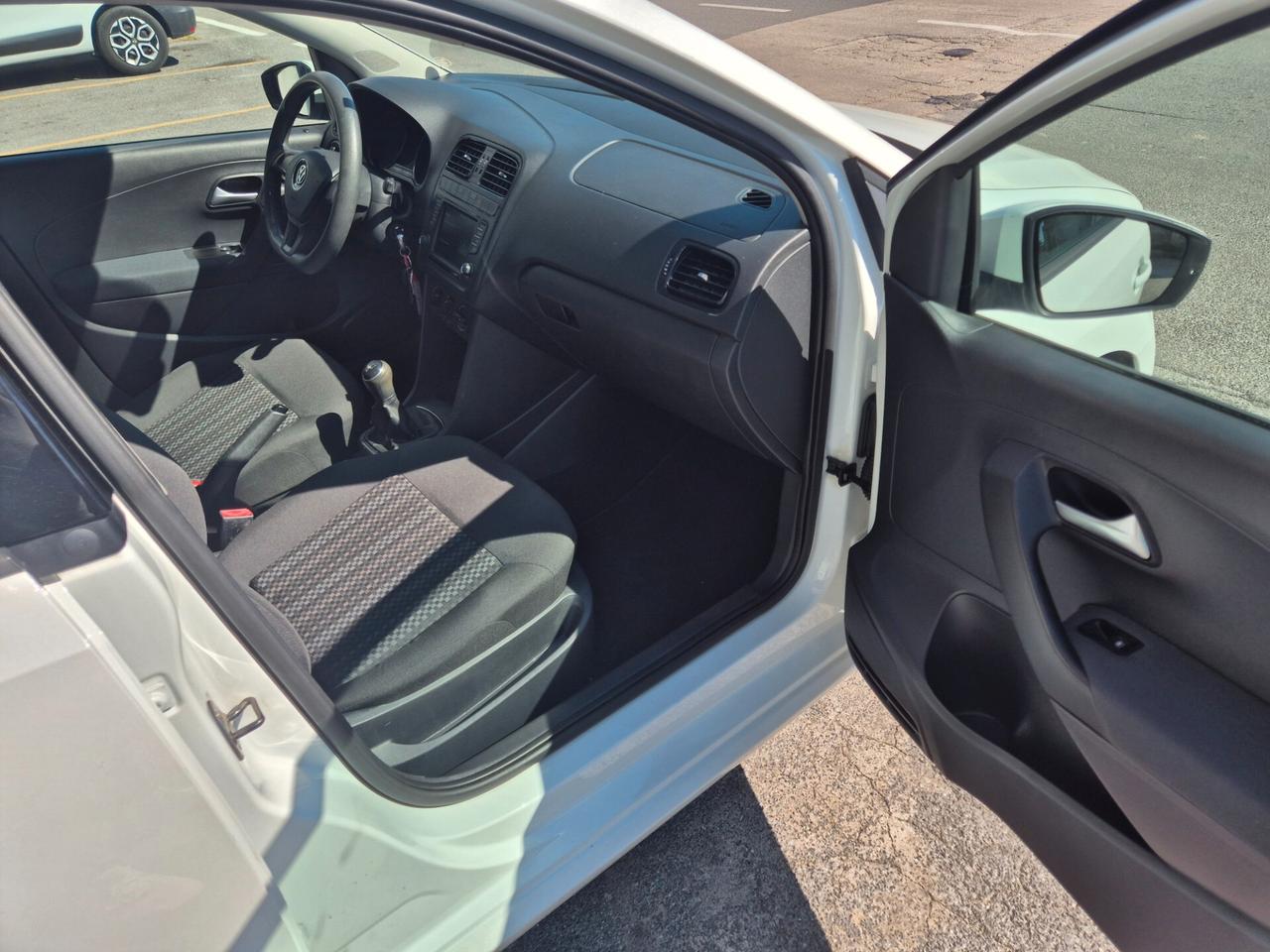 Volkswagen Polo 1.4 TDI 5p. Business BlueMotion Technology