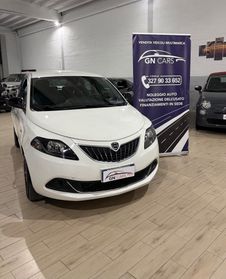 Lancia Ypsilon 1.0 Firefly hybrid