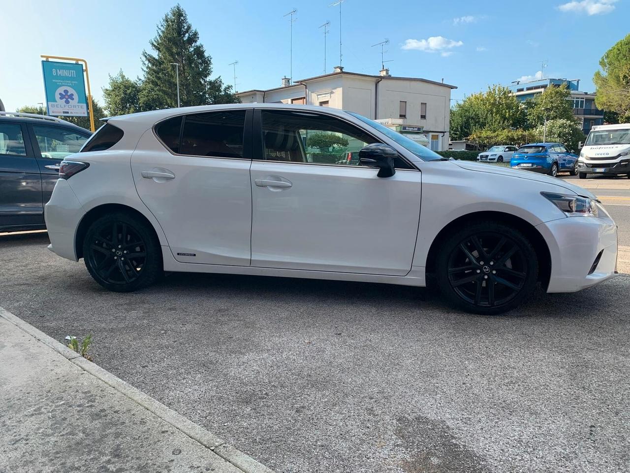 Lexus CT 200h Hybrid Sport Unicoprop. Neopat.