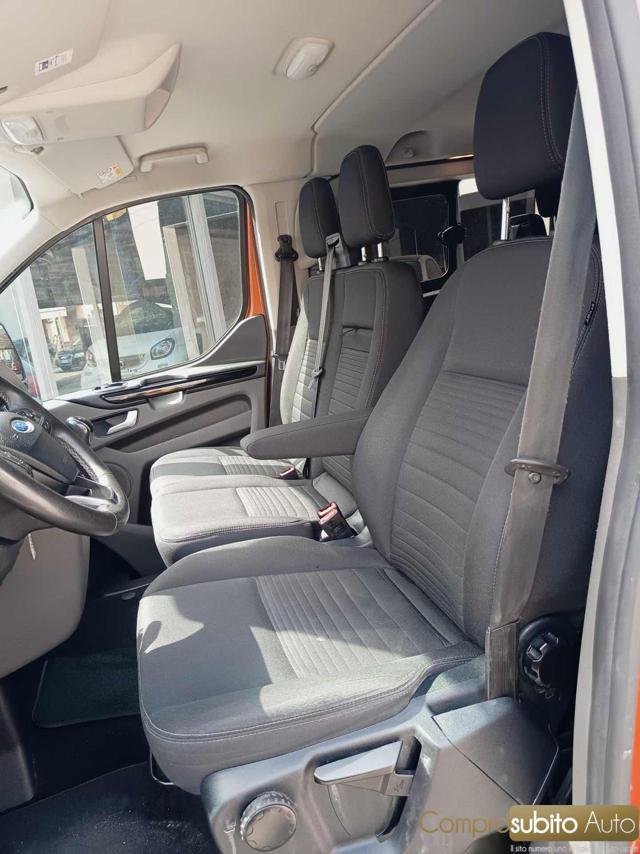 FORD Transit Custom 320 2.0 EcoBlue 6 POSTI 130 PC Combi + IVA 22%
