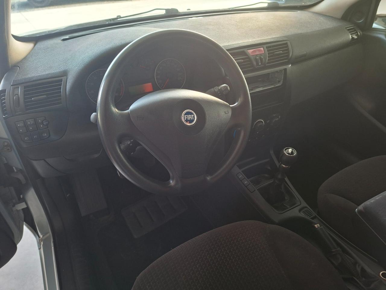 Fiat Stilo 1.6i 16V 5 porte Active