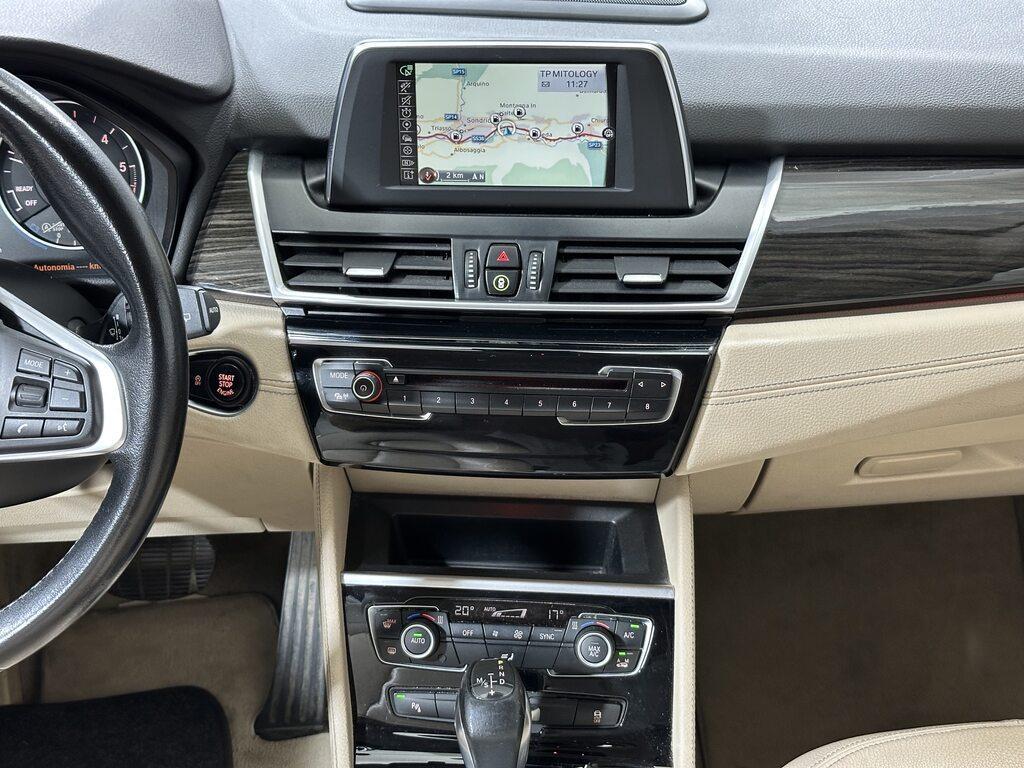 BMW Serie 2 220d Active Tourer xdrive Luxury auto