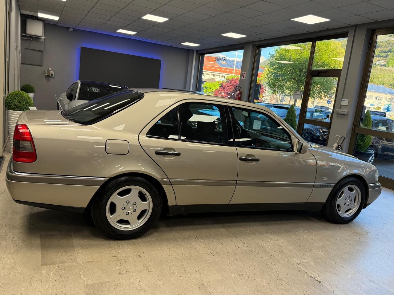 Mercedes-benz C 200 cat Elegance