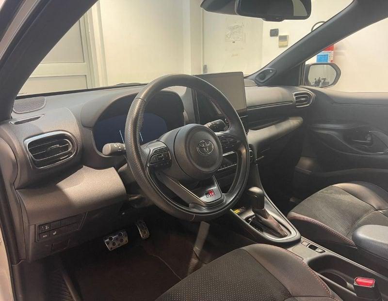 Toyota Yaris 1.5 130 Hybrid 5 porte GR Sport