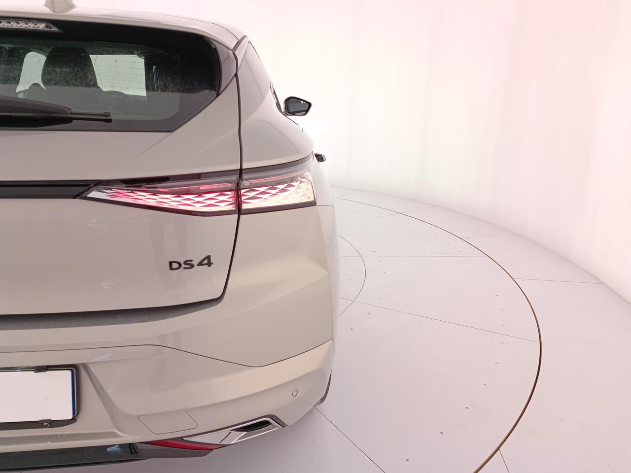 DS DS4 1.6 e-tense phev Performance Line 225cv auto