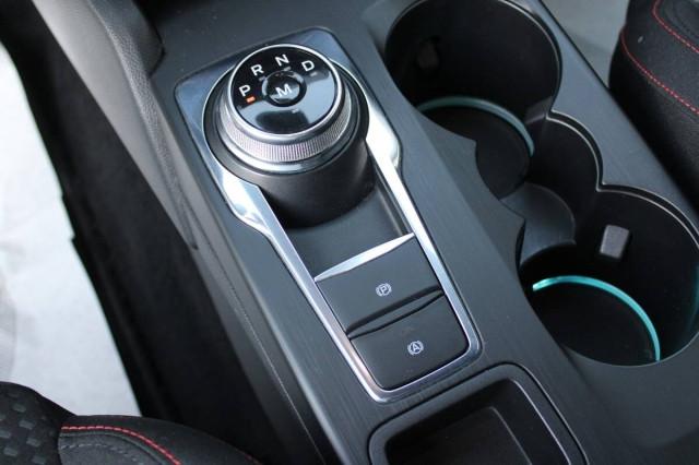 Ford Focus Wagon 1.5 ecoblue ST-Line 115cv AUTO con Navi e CarPlay