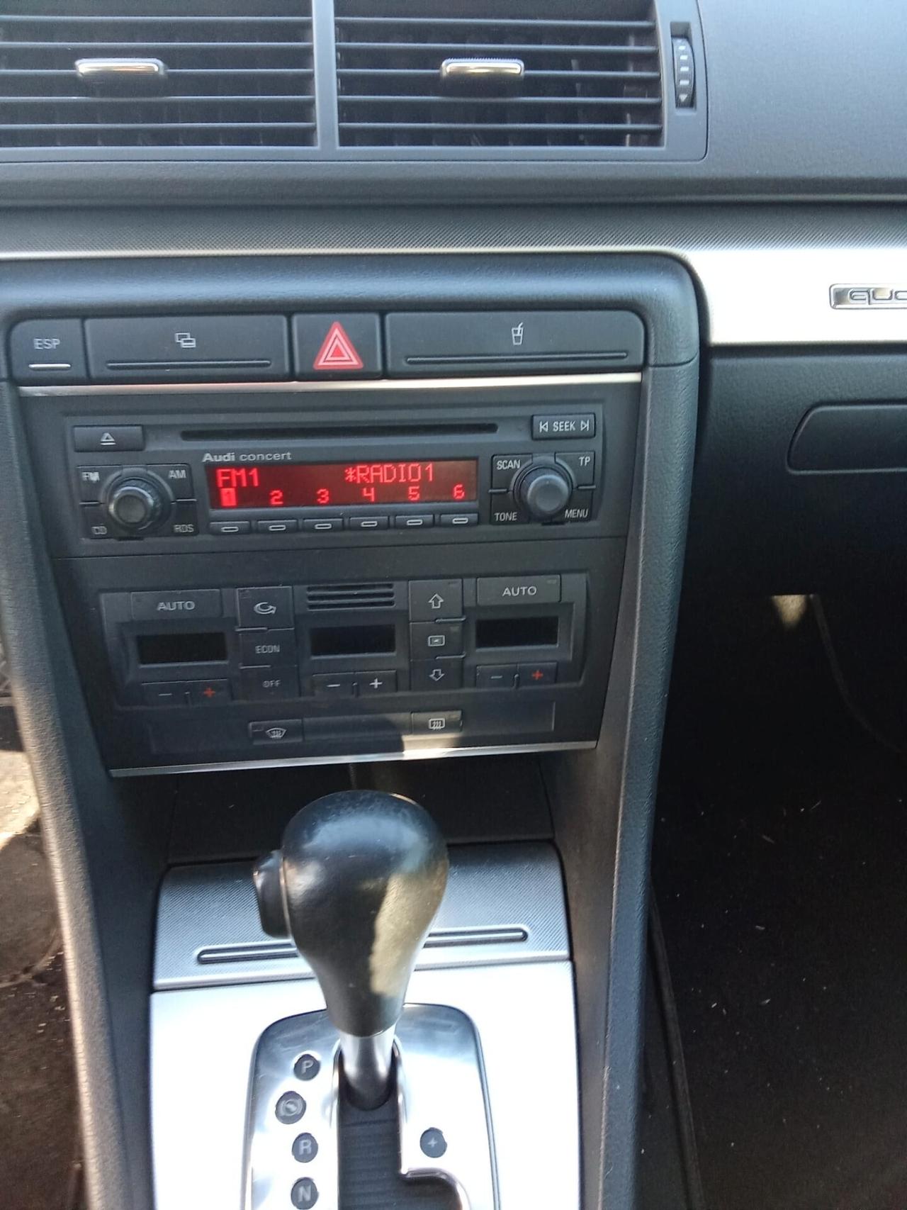 Audi A4 3.0 V6 TDI F.AP. quattro