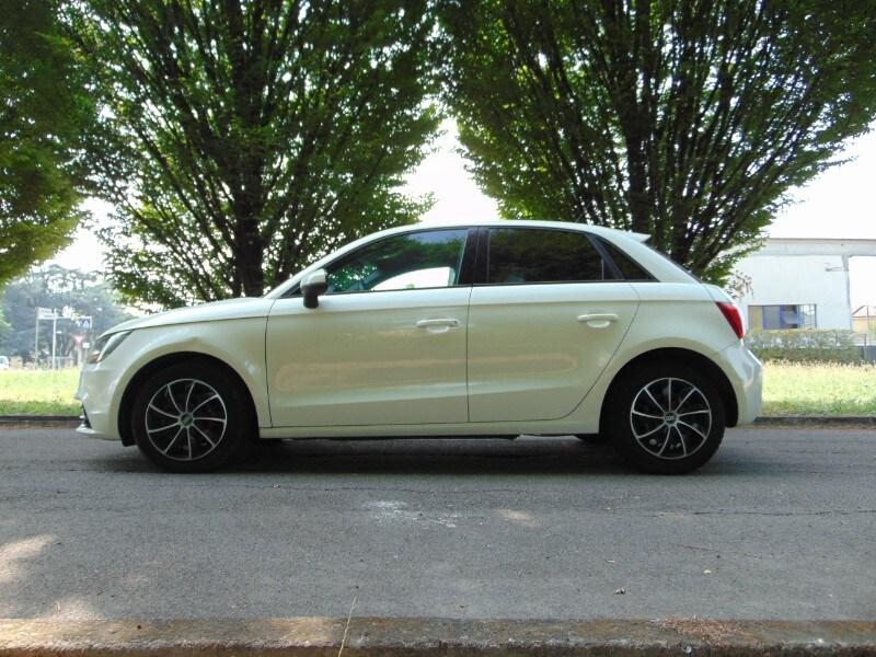 AUDI A1/S1 A1 SPB 1.6 TDI S tronic Attraction