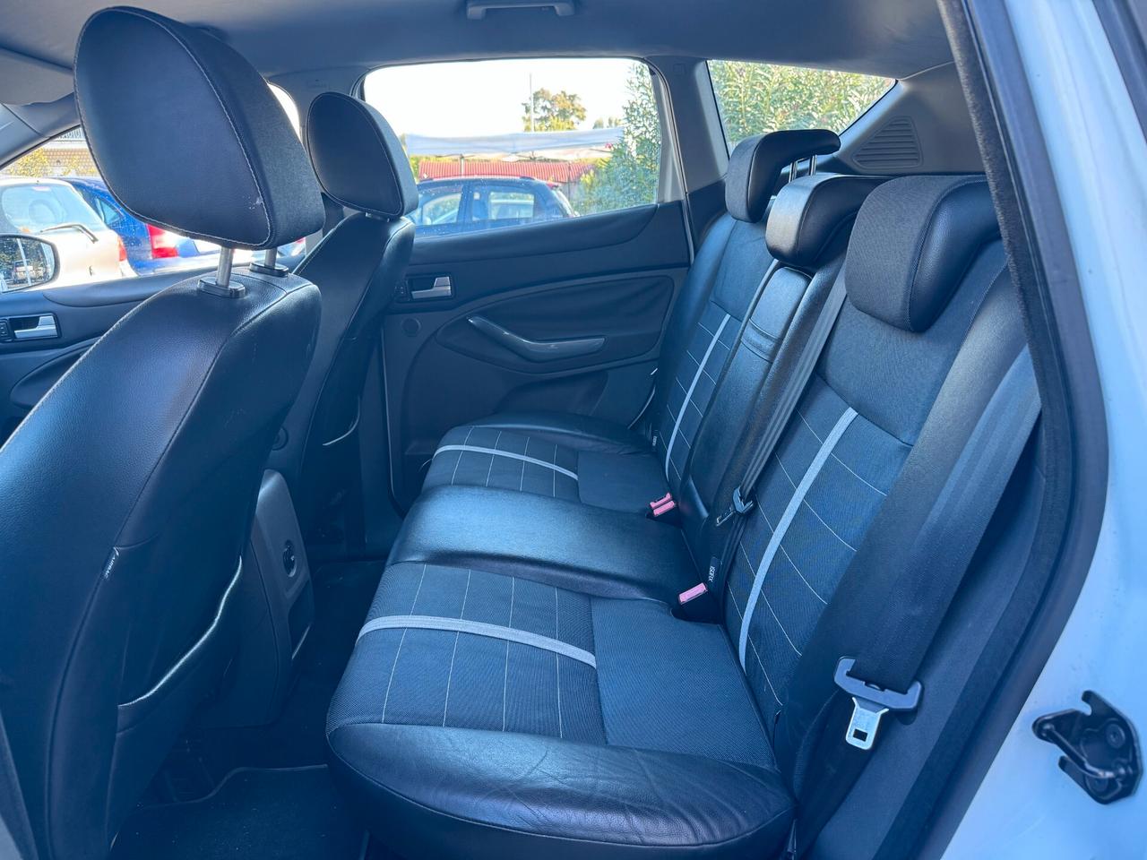 Ford Kuga 2.0 TDCi 136 CV 4WD Titanium DPF